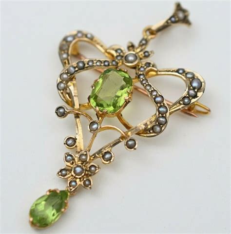 Antique Victorian Edwardian 9k 9ct Gold Peridot Seed Pearl Lavaliere