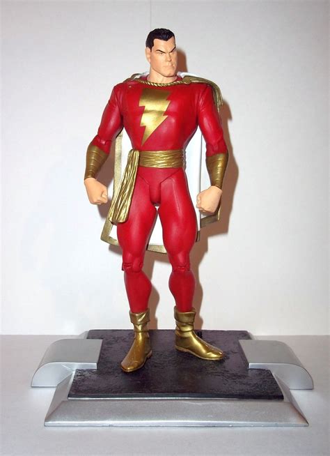 Dc Direct Dc Universe Shazamcaptain Marvel Justice By Alex Ross