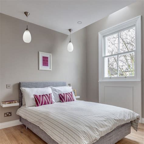 Die typischen schnitzereien zieren sowohl unsere betten als auch unsere nachtkonsolen. 24 Wandfarbe Schlafzimmer Dunkel | Wandfarbe Ideen
