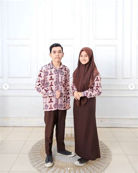 Baju Batik Seragam Sekolah Pesan Seragam Batik Sekolah Disini Menerima Toko Batik Online 2021