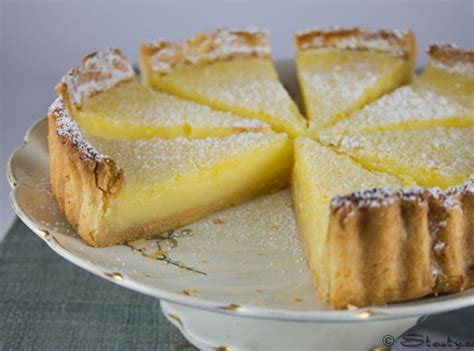 Place 350g (12oz) plain flour in a bowl. Mary Berrys Short Crust Pastry Recipe Pastry Recipe ...