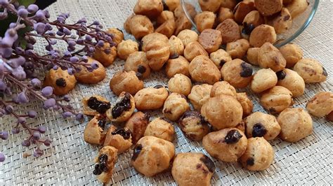 Lalu berikutnya kita buat bahan olesan kue ulang tahun ini. Cara membuat kue sus kering isi coklat - YouTube