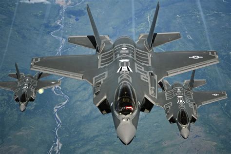 Us Air Force Says First F 35 Jets Are Combat Ready 15 Years After