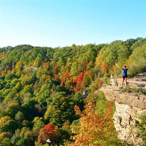 Stunning Places To See Fall Colours In Southern Ontario