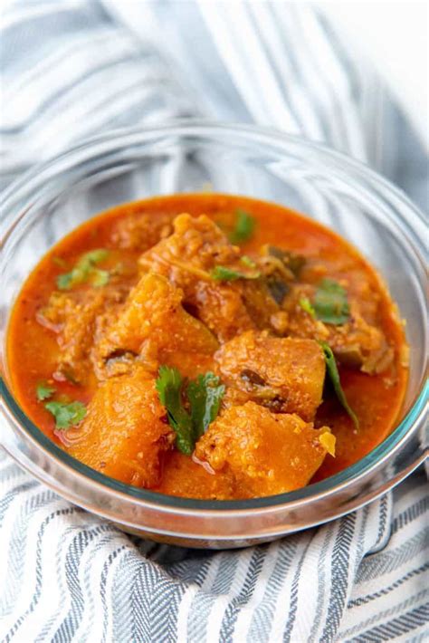 Easy Pumpkin Curry Recipe Sri Lankan Pumpkin Curry The Flavor Bender