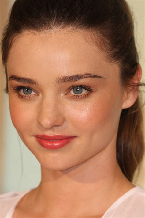 Kerr rose to prominence in 2007, as one of the victoria's secret angels. Miranda Kerr - Wikipédia, a enciclopédia livre
