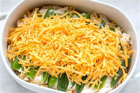 Jalapeño popper chicken casserole with bacon is about to become a weeknight favorite in your home when you need an easy, one dish keto dinner that the whole family will enjoy. Jalapeño Popper Chicken Casserole Recipe - Best Chicken ...