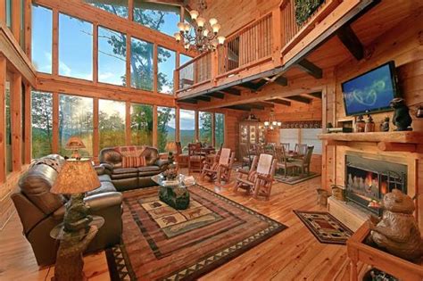 Great outdoor cabin rentals pigeon forge cabin rentals and gatlinburg cabins in the great smoky mountains of tennessee. American Mountain Rentals Cabin in Gatlinburg Tennessee