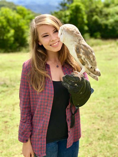 61 Hot Pictures Of Bindi Irwin Which Demonstrate She Is The Hottest