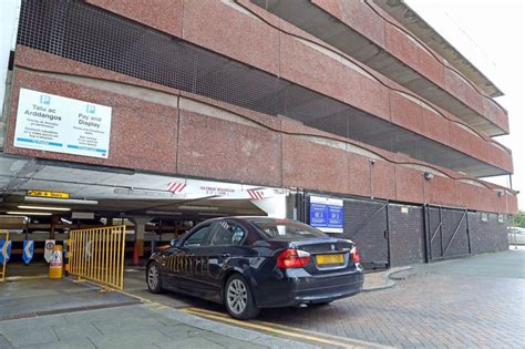 Wrexham multi-storey car park re-opens a year after shutting - North