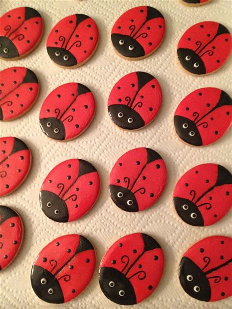 So voodoo invited carmen to his place to bake. Ladybug Cookies by Carmen | My Cakes, Cookies, & Treats ...
