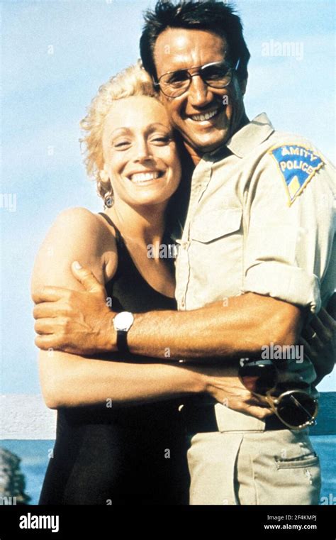 Roy Scheider And Lorraine Gary In Jaws 1975 Directed By Steven