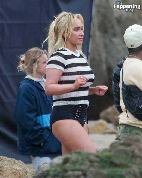 hayden panettiere haydenpanettier haydenpanettiere nude leaks photo 1049 thefappening