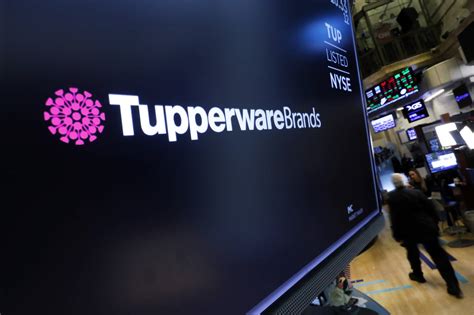 Tupperware Struggles In Q1 Withdraws Guidance Taps New Cfo