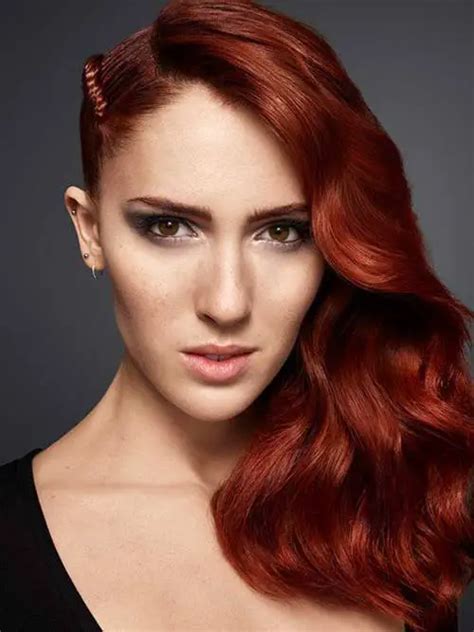 Makeup Ideas For Redheads To Try This Season Sheideas