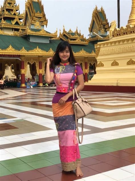 မြန်မာဝတ်စုံလေးနဲ့ အလှပေါ်အယဉ်ဆင့်နေတဲ့ ပပဝင်းခင် Myanmarload