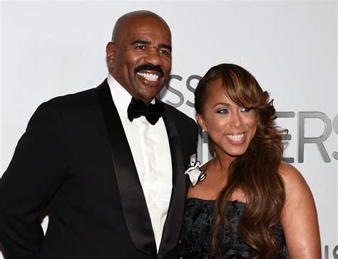 Steve Harvey And Wife Marjorie Pose In Face Masks After Heading Home To