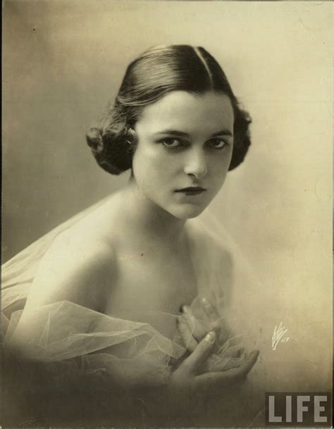 Some great 1930's men hairstyles for long hair. Bea Hair Women: Beautiful Women's Hairstyles From the ...