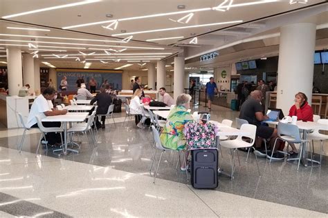 Atlanta International Airport Terminal B Food Ndaorug
