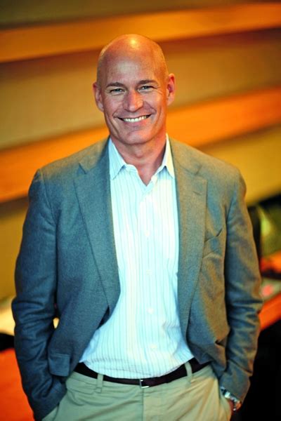 Stories Robert Hanson To Become Ceo Of American Eagle Outfitters