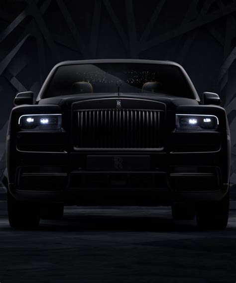 The Rolls Royce Cullinan Uses 1344 Lights To Create Starry Sky Effect