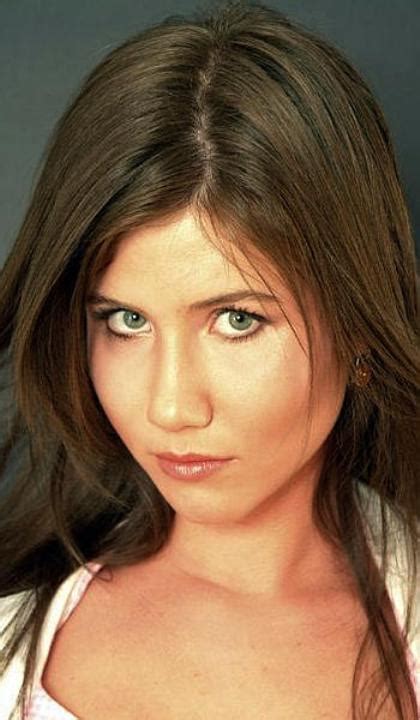 Anna Chapman Photos The Attractive Russian Spy Creates A Buzz Around The World Uk Today News