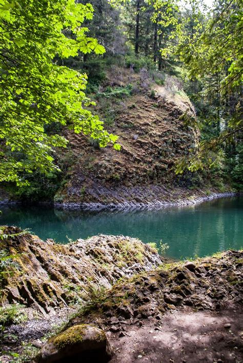 Best Beaches Swimming Holes In And Around Portland Oregon Swimming Holes Adventure