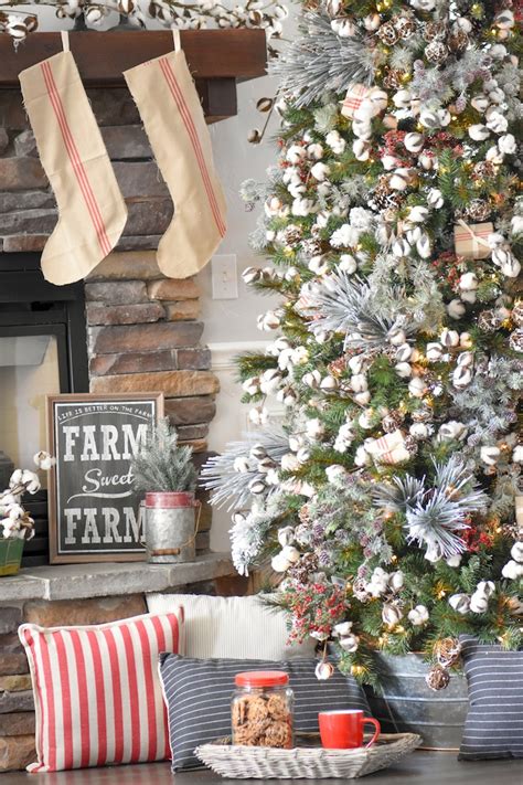 Kara's Party Ideas Farmhouse Christmas Tree | Michaels ...