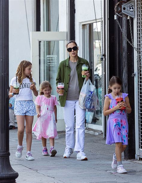 Gal Gadot And Daughters Alma And Maya Noticed In Los Angeles Picture