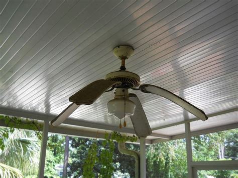 Designed to accommodate wet spaces, this fan is a great option for even humid spaces. Fix Drooping Ceiling Fan Blades | Shelly Lighting