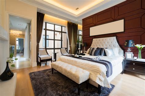 Thrown in the mix are also some very traditional brown dressers and nightstands. 45+ Smart and Minimalist Modern Master Bedroom Design ...