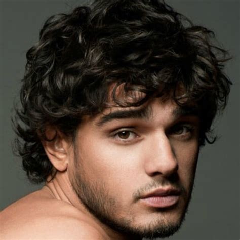 Wavy Hairstyles For Men Men S Hairstyles Haircuts