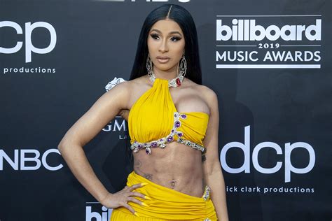 Cardi B Says Shes Too Shy To Ask Male Rappers To Collaborate