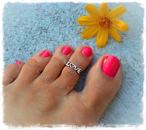 This is one of the best gift ideas for women, this year! LOVE toe ring Valentines day gift Loving Word jewelry ...