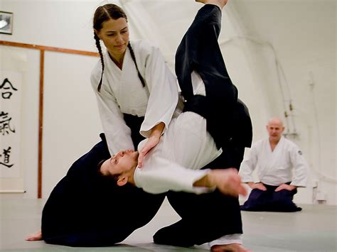 Please refer to other subreddits if your content falls out of that scope. Aikido uma pequena visão - Tomodachi Dojo