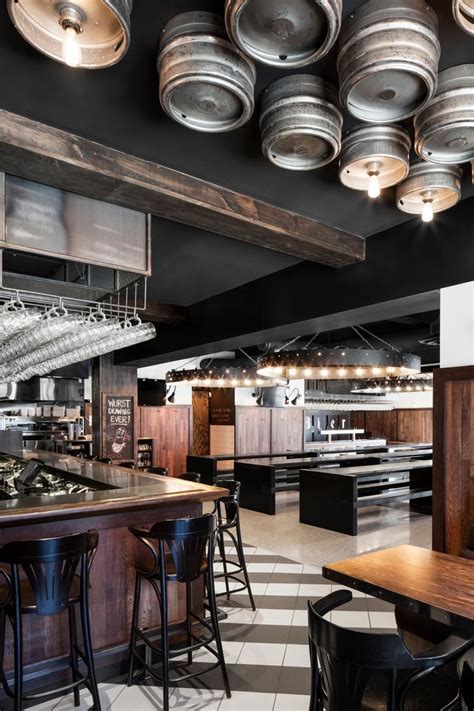 Beer Lovers Will Swoon Over This Industrial Bar Design In Montréal