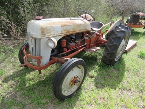 Lot 123r Ford N Series Tractor For Restore Vanderbrink Auctions