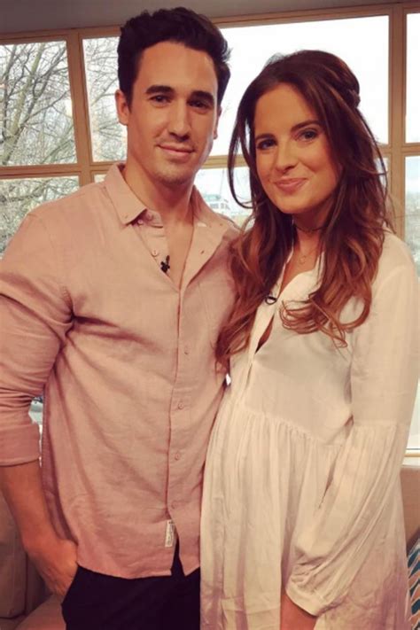 Pregnant Binky Felstead Maternity Style Made In Chelsea Star Switches