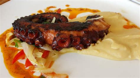 Eating lobster, clam, oyster and octopus is haram. What to Eat In Greece - 10 Best Dishes To Try in Greece