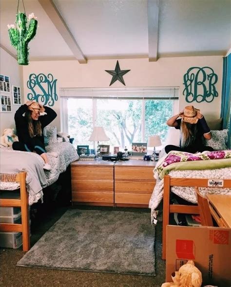 71 Incredible Dorm Room Makeovers That Will Make You Want To Go Back To College Home Decor