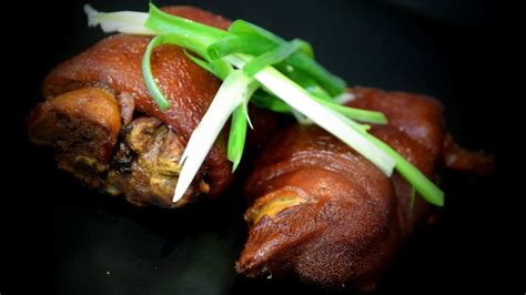 Chinese Braised Pigs Trotters Chinese Style Recipe Youtube
