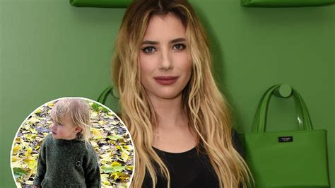 Emma Roberts Calls Out Her Mother For Posting Her Sons Face Without Permission Trendradars