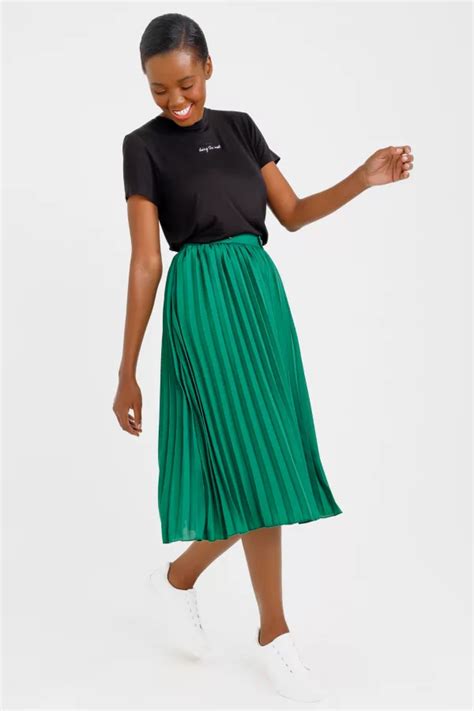 Asos Design Satin Pleated Midi Skirt In Emerald Green Ph