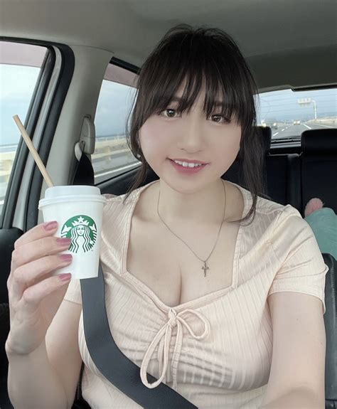 Tw Pornstars 1 Pic Reiko Tosaki（origamiのわたしhカップ） Twitter スタバのカフェモカ飲みながらのドライブ 汗ばむ陽気に アイスのカフェ