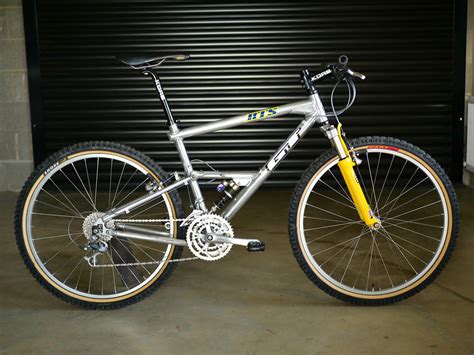 Jawlor's 1995 GT RTS - RETRO - Bikes That Will Inspire or ...