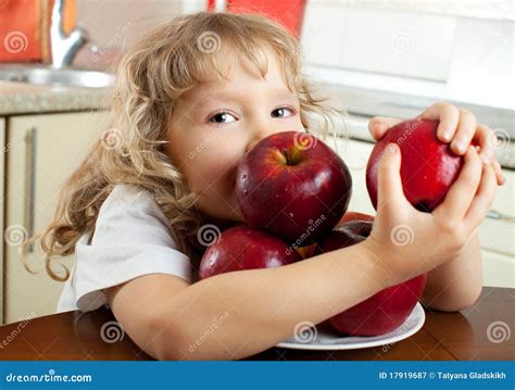 Girl With Apples Stock Image Image Of Camera Enjoyment 17919687