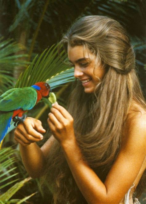 Brooke Shields Reminds Us All About The Blue Lagoon While On Holiday