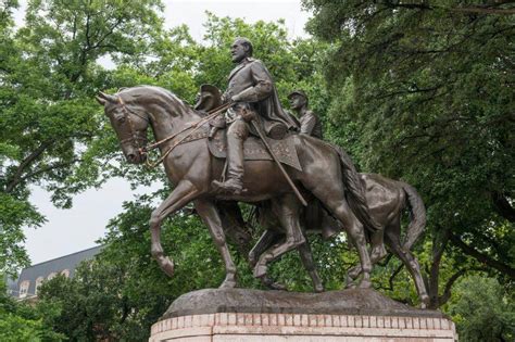 New Task Force On Dallas Confederate Monuments Formed First Meeting