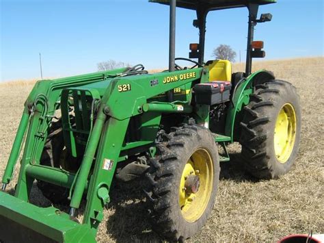 Sold John Deere 5205 Tractors 40 To 99 Hp Tractor Zoom