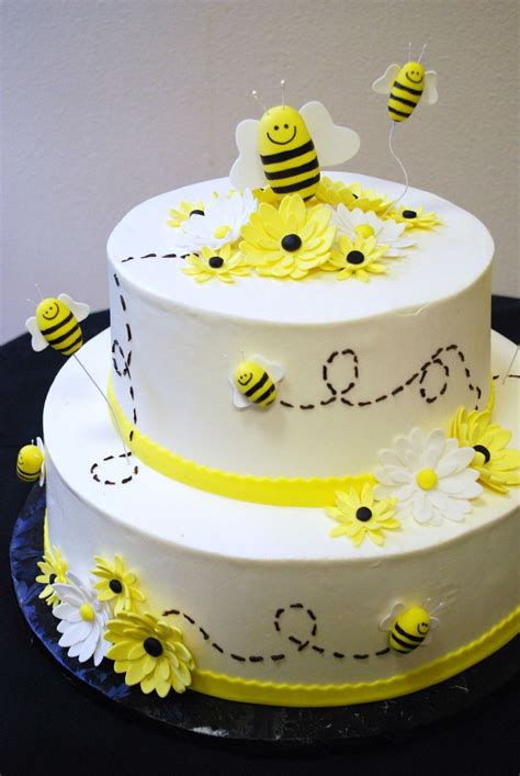 17 Best Images About Flower Cakes On Pinterest Sugar Flowers Bee